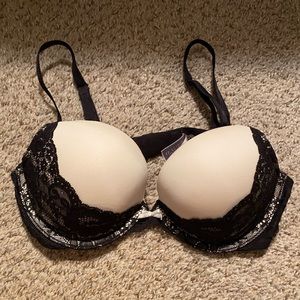 Victoria’s Secret Push Up Bra
